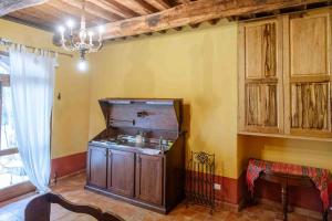Kuchyň nebo kuchyňský kout v ubytování Agriturismo Bio Fattoria di Pietra