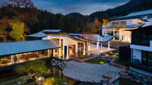 an aerial view of a house with a garden at Wish Garden Huangshan in Yi