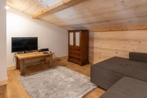 Μια τηλεόραση ή/και κέντρο ψυχαγωγίας στο Chalet Les Carres