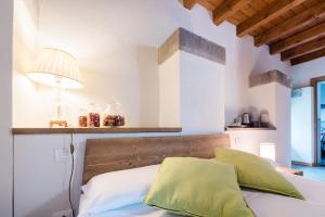 Postel nebo postele na pokoji v ubytování SMART San Martino