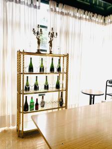Nápoje v ubytování Hotel El Prado by Vivere Stays