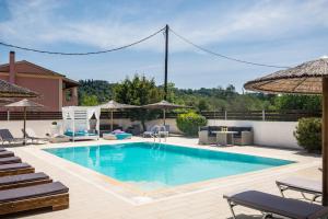 Bazén v ubytování Delight Corfu Apart Hotel, Sidari nebo v jeho okolí
