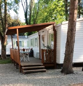 Ogród w obiekcie Mobil Home proche EUROPA PARK/RULANTICA