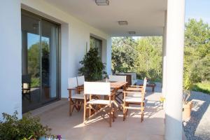 Fotografia z galérie ubytovania Modern Villa in Cala Jondal Porroig v destinácii San Jose de sa Talaia