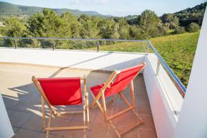 Fotografia z galérie ubytovania Modern Villa in Cala Jondal Porroig v destinácii San Jose de sa Talaia