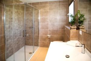 Fotografia z galérie ubytovania Modern Villa in Cala Jondal Porroig v destinácii San Jose de sa Talaia