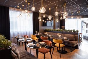 Posezení v ubytování Hôtel & Spa Le Maury, Vannes, The Originals Boutique