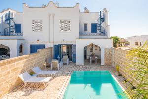 Imagem da galeria de VILLA LORENZO - Piscina privata em Torre Lapillo