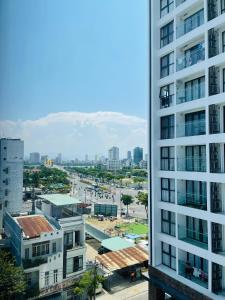 - Vistas a la ciudad desde un edificio alto en SUMO HOTELS, en Da Nang