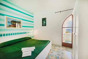 Gallery image of Marina del Cantone Chalet in Nerano