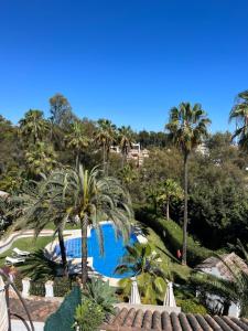 Basen w obiekcie Apartment Marbella - Puente Romano Area lub w pobliżu