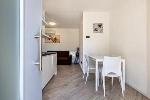 Fotografie z fotogalerie ubytování Appartamenti Gaggiolo 2 v destinaci Dro + 16 fotografií