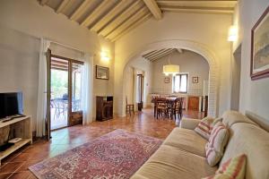 A television and/or entertainment centre at Cuccardino by PosarelliVillas