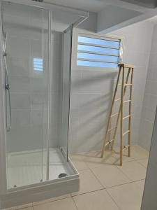 Ванная комната в Appartement St François Manganao Guadeloupe