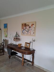 Część wypoczynkowa w obiekcie Belle villa piscine Provence Uzes climatisée