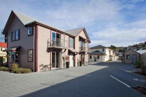 Gallery image of THE MEWS Oamaru in Oamaru