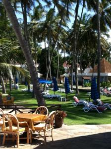 Zahrada ubytování Kenya Bay Beach Hotel + 30 fotografií