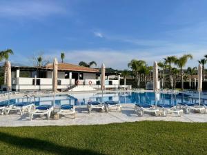 The swimming pool at or close to Residence Hydria