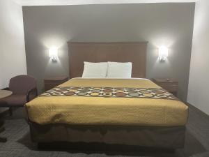 Postel nebo postele na pokoji v ubytování Llano Motel