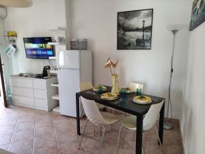 Η κουζίνα ή μικρή κουζίνα στο San Teodoro