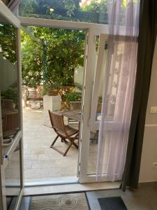 Balkón nebo terasa v ubytování Apartments Oaza