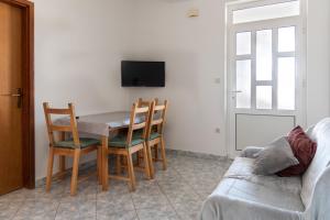 Fotografie z fotogalerie ubytování Rasin Apartments v Pakoštane