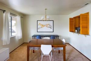 Gallery image of Single-Family Home w Private Backyard Garage in Santa Clara