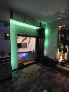 Fotografie z fotogalerie ubytování Bahami Apartman jacuzi v destinaci Novi Sad + 21 fotografií