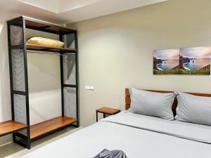 Gallery image of The Gun Hotel Premium in Surin
