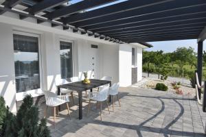 Μπαλκόνι ή βεράντα στο Silver Home Apartman "A"