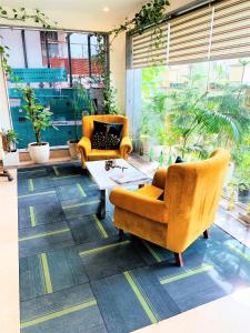 Istumisnurk majutusasutuses Lime Tree Hotel Pulkit Gurgaon-Artemis Hospital, Nearest Metro Huda City Centre