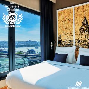 Postel nebo postele na pokoji v ubytování The Halich Hotel Istanbul Karakoy - Special Category