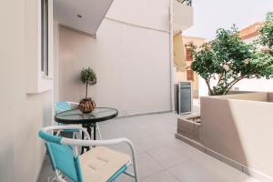 Balkón nebo terasa v ubytování Fay's Suites
