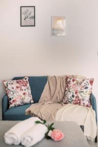Posezení v ubytování Fay's Suites