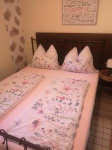 Posteľ alebo postele v izbe v ubytovaní Gere House