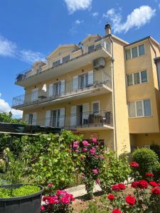 Bygningen som lejligheden ligger i