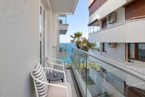 Un balcon sau o terasă la Afflon Hotels Sea Hill Concept