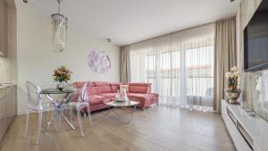 Fotografia z galérie ubytovania Apartamenty Kasprowicza z basenem i parkingiem w Cenie - Holiday City v destinácii Kołobrzeg