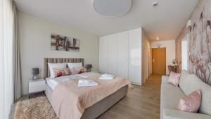 Fotografie z fotogalerie ubytování Apartamenty Kasprowicza z basenem i parkingiem w Cenie - Holiday City v Kolobřehu