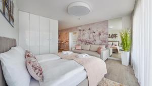 Fotografie z fotogalerie ubytování Apartamenty Kasprowicza z basenem i parkingiem w Cenie - Holiday City v Kolobřehu