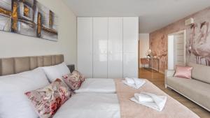 Fotografie z fotogalerie ubytování Apartamenty Kasprowicza z basenem i parkingiem w Cenie - Holiday City v Kolobřehu