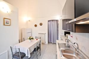 Η κουζίνα ή μικρή κουζίνα στο Casa Silvana