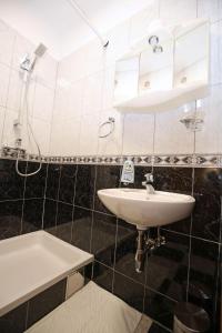 Koupelna v ubytování Apartmani Krka Rooms