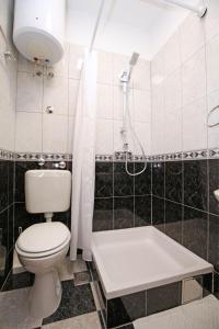 Koupelna v ubytování Apartmani Krka Rooms