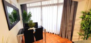 Telewizja i/lub zestaw kina domowego w obiekcie Europlaya Calpe