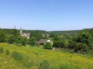 Foto dalla galleria di Belle vue au coeur de la verdure ad Aisey-sur-Seine