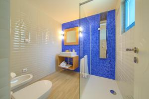 Kúpeľňa v ubytovaní Luxury Villa Ive With Heated Pool, Finnish Sauna, Infrared Sauna, Pet Friendly