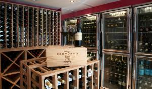 Bebidas em Captain's Club Hotel & Spa