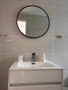 Foto dalla galleria di Habitación privada con baño a Lima