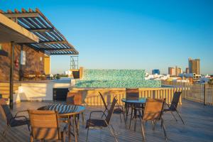 Restaurant ou autre lieu de restauration dans l'établissement Tulum 15 con estilo a unas cuadras de la playa